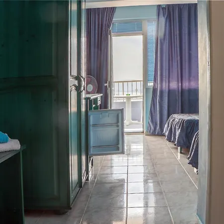 Nora Guest house 3*